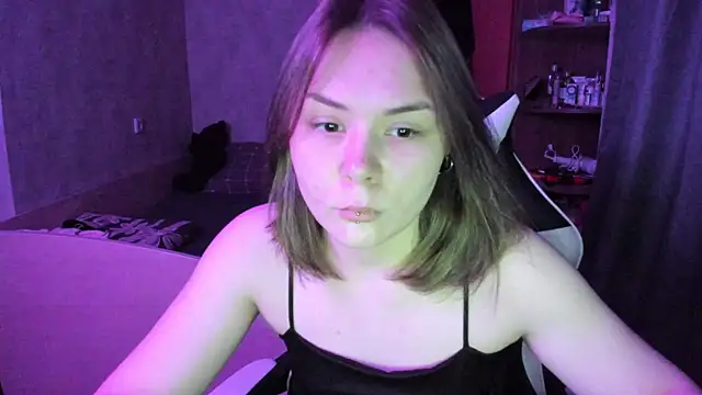Sophi gi online show from September 25, 2025, 12:44 pm