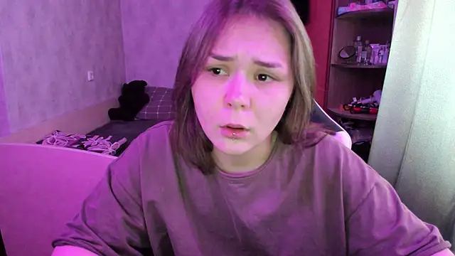 Sophi gi online show from September 28, 2025, 2:40 am