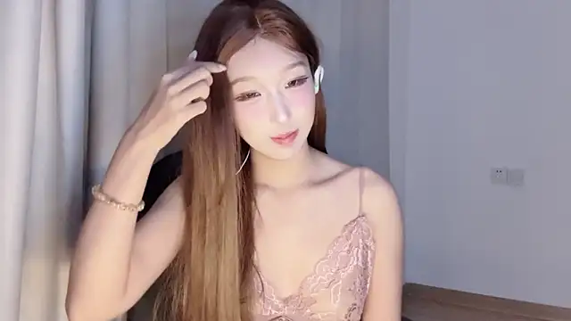 Winnie666- online show from September 25, 2025, 3:40 pm