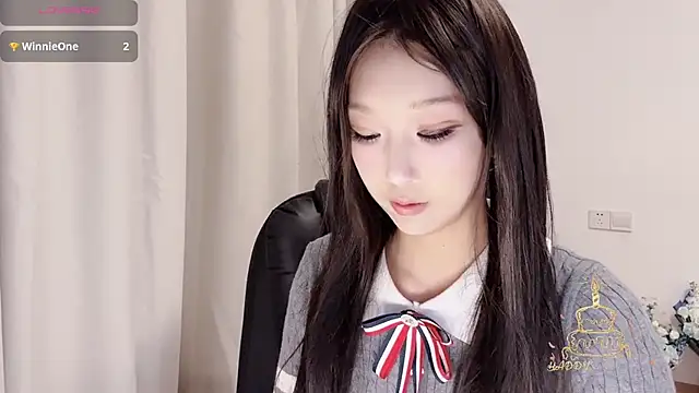 Winnie666- online show from October 13, 2025, 3:13 pm