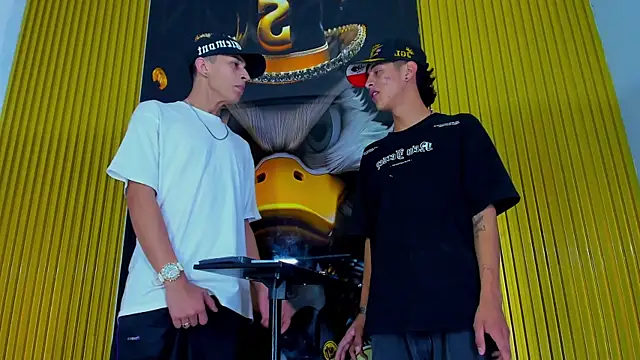 Dante Brown1  online show from October 19, 2025, 9:06 pm