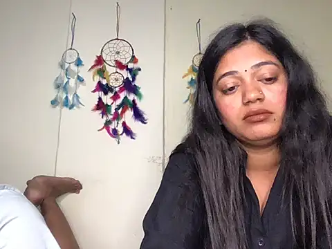 HoleyCoupon online show from January 15, 2026, 6:22 pm