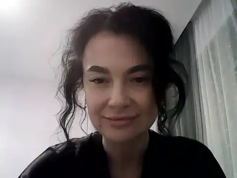 Snapshot of Maylissee chatting on November 3, 2025, 12:20 pm Maylissee online show from November 3, 2025, 12:20 pm