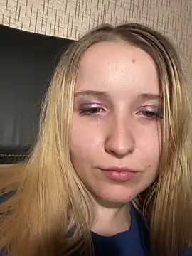 Snapshot of Milana_Key chatting on September 14, 2025, 12:33 am Milana Key online show from September 14, 2025, 12:33 am