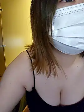 Snapshot of --MIYUKI chatting on April 29, 2026, 4:05 am --MIYUKI online show from April 29, 2026, 4:05 am