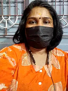 Snapshot of Tamil_Azhaghi25 chatting on June 27, 2026, 2:56 pm Tamil Azhaghi25 online show from June 27, 2026, 2:56 pm