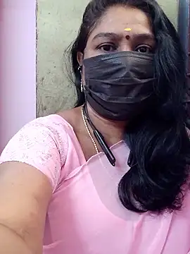 Snapshot of Tamil_Azhaghi25 chatting on December 18, 2025, 6:29 am Tamil Azhaghi25 online show from December 18, 2025, 6:29 am