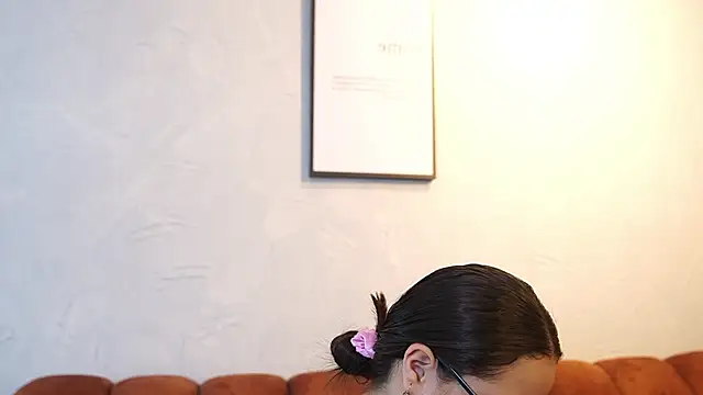 Tayler Kim online show from February 7, 2026, 6:27 pm