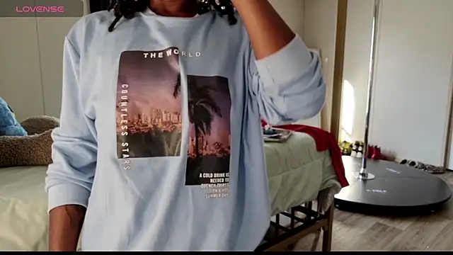 Snapshot of MarleyAquafina chatting on October 2, 2025, 12:52 pm MarleyAquafina online show from October 2, 2025, 12:52 pm