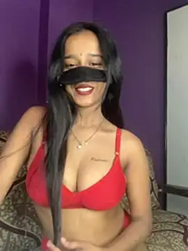 Snapshot of Dual_Desire79 chatting on May 15, 2026, 10:35 am Dual Desire79 online show from May 15, 2026, 10:35 am