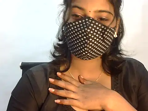 Snapshot of Hott_Noor chatting on November 2, 2025, 7:19 pm Hott Noor online show from November 2, 2025, 7:19 pm