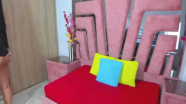 MaraKarly online show from March 10, 2026, 9:13 am