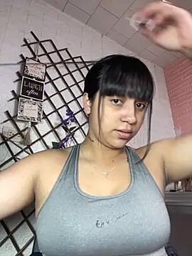 Snapshot of Sophi_Kalifa chatting on October 14, 2025, 2:07 pm Sophi Kalifa online show from October 14, 2025, 2:07 pm