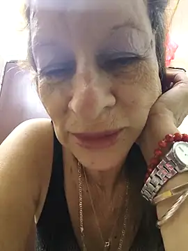 MaryLunne online show from November 29, 2025, 12:33 am