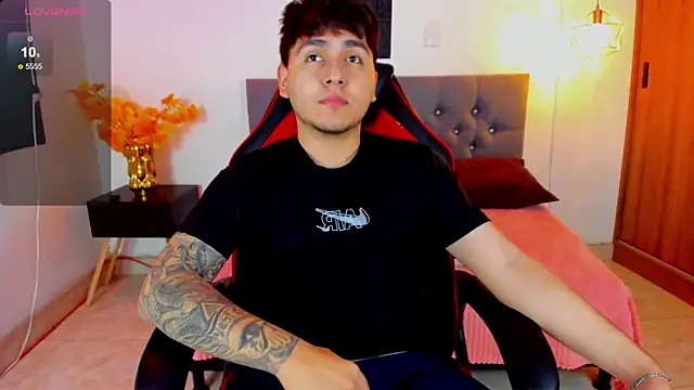 Nicolas James Sc online show from February 21, 2026, 12:51 pm