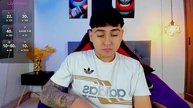 Nicolas James Sc online show from November 4, 2025, 1:37 pm