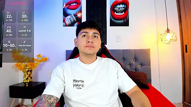 Nicolas James Sc online show from October 9, 2025, 1:44 pm