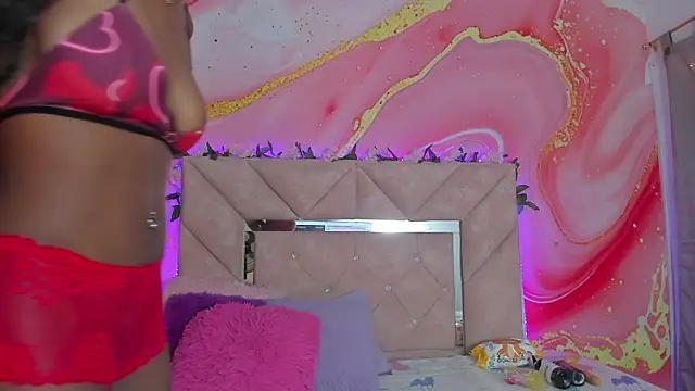 Snapshot of Taylor_oriana_ chatting on November 15, 2025, 11:03 am Taylor oriana online show from November 15, 2025, 11:03 am