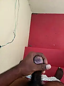 Chanti8096 online show from December 17, 2025, 6:51 am