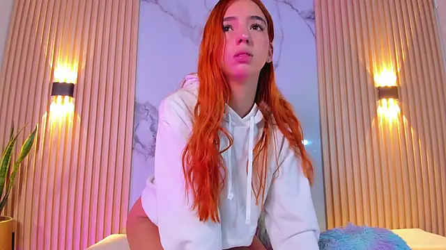 Alana 333 online show from November 10, 2025, 12:32 pm