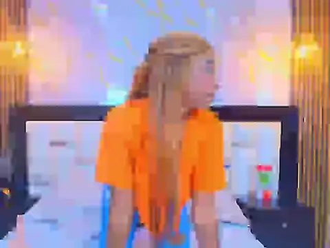 JanneCooper online show from September 19, 2025, 2:48 am