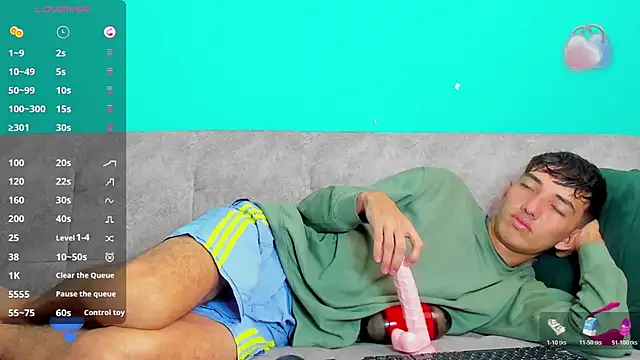 Snapshot of Maikol_Ortiz chatting on November 12, 2025, 12:53 pm Maikol Ortiz online show from November 12, 2025, 12:53 pm