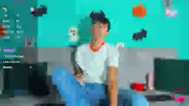 Snapshot of Maikol_Ortiz chatting on October 28, 2025, 12:37 pm Maikol Ortiz online show from October 28, 2025, 12:37 pm