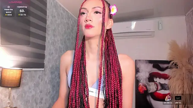 V suckscock online show from November 18, 2025, 1:03 pm