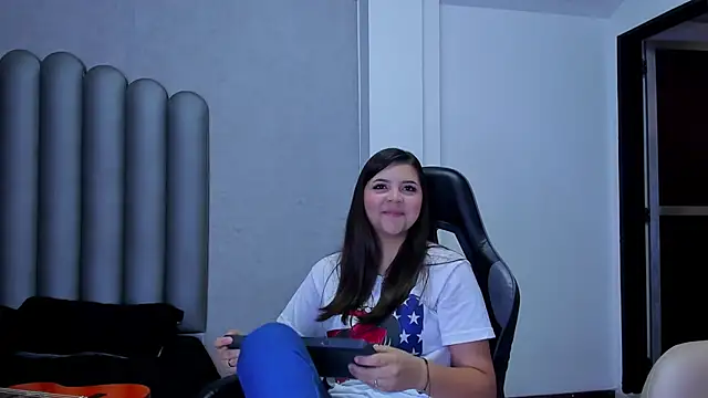 Charlotte-Star online show from November 28, 2025, 7:47 pm