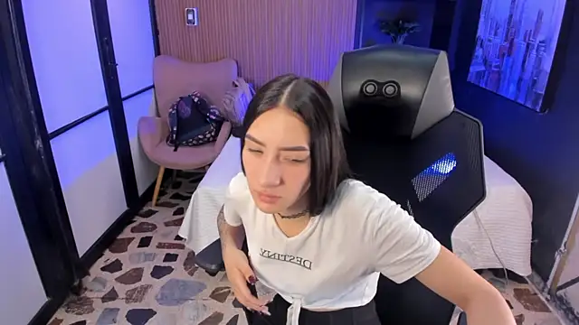 Snapshot of AlliceCopper chatting on March 2, 2026, 1:18 pm AlliceCopper online show from March 2, 2026, 1:18 pm