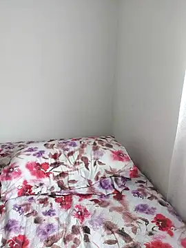 Snapshot of KIMGREY__ chatting on September 20, 2025, 3:17 pm KIMGREY   online show from September 20, 2025, 3:17 pm