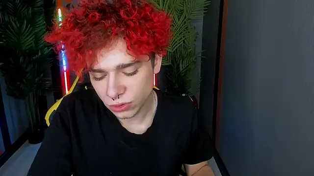 Snapshot of Blaiz_Vok chatting on November 30, 2025, 8:42 pm Blaiz Vok online show from November 30, 2025, 8:42 pm