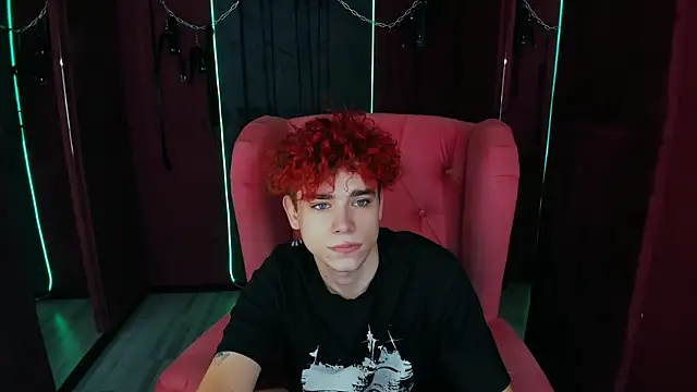 Snapshot of Blaiz_Vok chatting on October 28, 2025, 10:58 am Blaiz Vok online show from October 28, 2025, 10:58 am