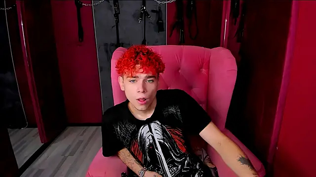 Snapshot of Blaiz_Vok chatting on September 30, 2025, 9:21 pm Blaiz Vok online show from September 30, 2025, 9:21 pm