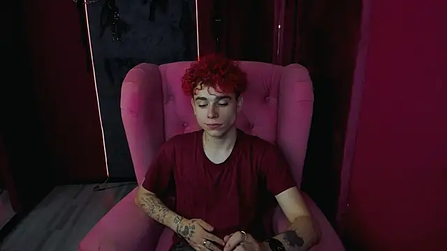 Snapshot of Blaiz_Vok chatting on October 9, 2025, 8:09 pm Blaiz Vok online show from October 9, 2025, 8:09 pm