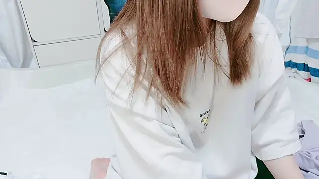 Hanachan Gcup  online show from October 18, 2025, 1:35 pm