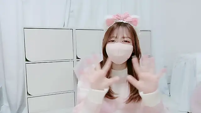 Hanachan Gcup  online show from October 30, 2025, 11:19 am