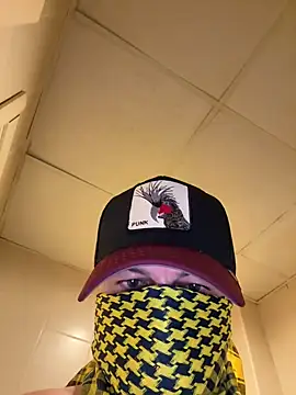 xxxDarkthrone online show from October 26, 2025, 1:11 pm