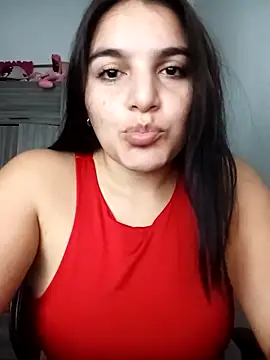 Snapshot of chloe_90 chatting on September 9, 2025, 11:36 pm chloe 90 online show from September 9, 2025, 11:36 pm