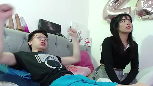 MAYTE  RICK online show from November 25, 2025, 2:56 am