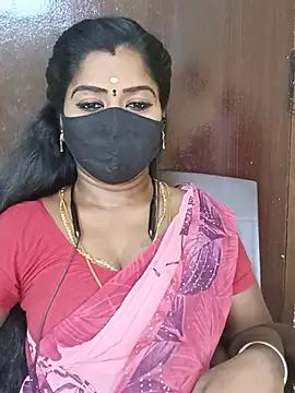 Snapshot of tamilammukuttyy chatting on July 25, 2026, 12:33 pm tamilammukuttyy online show from July 25, 2026, 12:33 pm