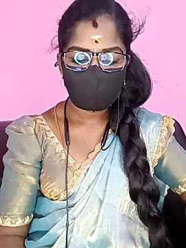 Snapshot of tamilammukuttyy chatting on September 9, 2025, 5:06 am tamilammukuttyy online show from September 9, 2025, 5:06 am