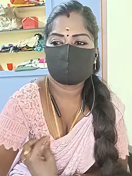 Snapshot of tamilammukuttyy chatting on June 30, 2026, 8:09 pm tamilammukuttyy online show from June 30, 2026, 8:09 pm