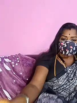 Snapshot of tamilammukuttyy chatting on May 14, 2026, 3:25 am tamilammukuttyy online show from May 14, 2026, 3:25 am