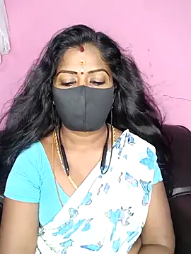 Snapshot of tamilammukuttyy chatting on September 17, 2025, 4:47 am tamilammukuttyy online show from September 17, 2025, 4:47 am