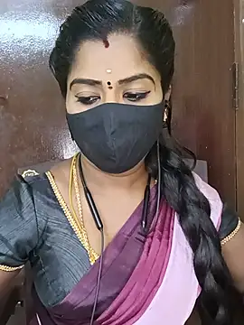 Snapshot of tamilammukuttyy chatting on July 27, 2026, 11:39 am tamilammukuttyy online show from July 27, 2026, 11:39 am