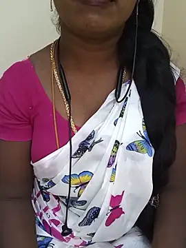 Snapshot of tamilammukuttyy chatting on June 21, 2026, 9:59 am tamilammukuttyy online show from June 21, 2026, 9:59 am