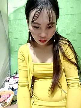 Tin tanny online show from November 24, 2025, 2:28 pm