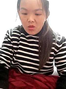 Snapshot of xinhxinhcute chatting on November 4, 2025, 1:04 pm xinhxinhcute online show from November 4, 2025, 1:04 pm
