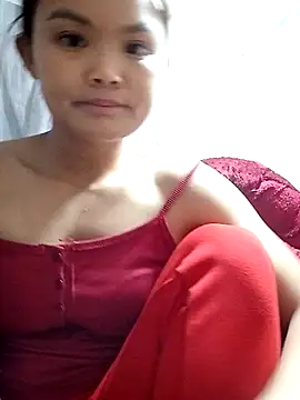 Snapshot of xinhxinhcute chatting on November 11, 2025, 2:39 am xinhxinhcute online show from November 11, 2025, 2:39 am